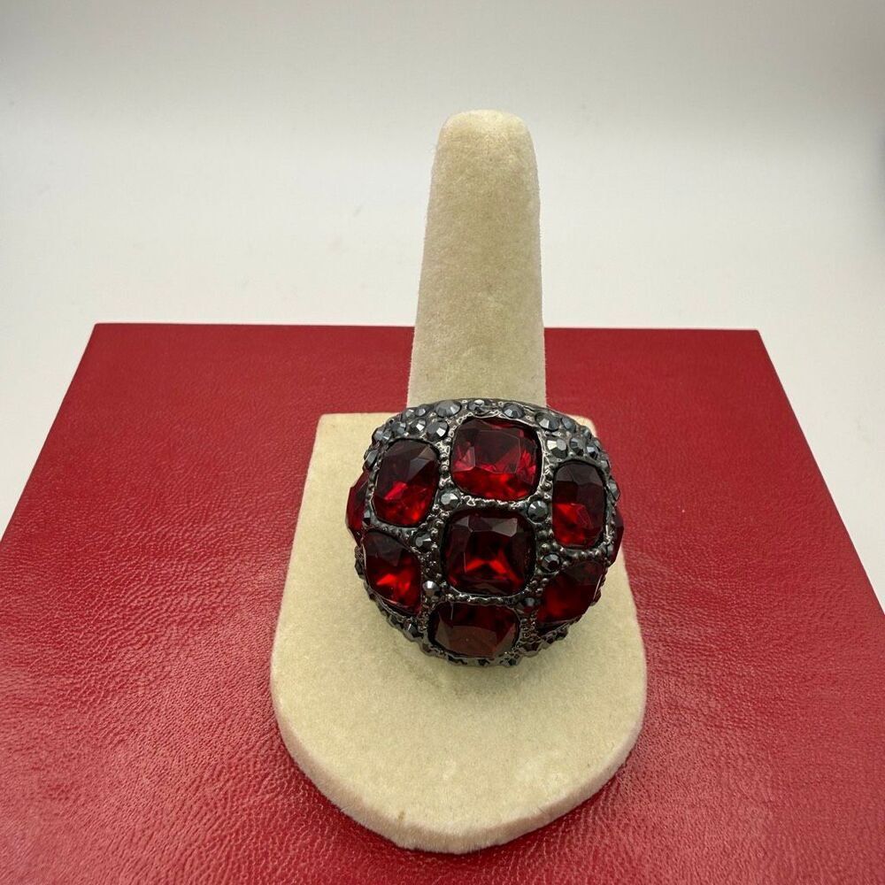 Kenneth Jay Lane vintage ring large red stones set in a gunmetal finish sz 7 New